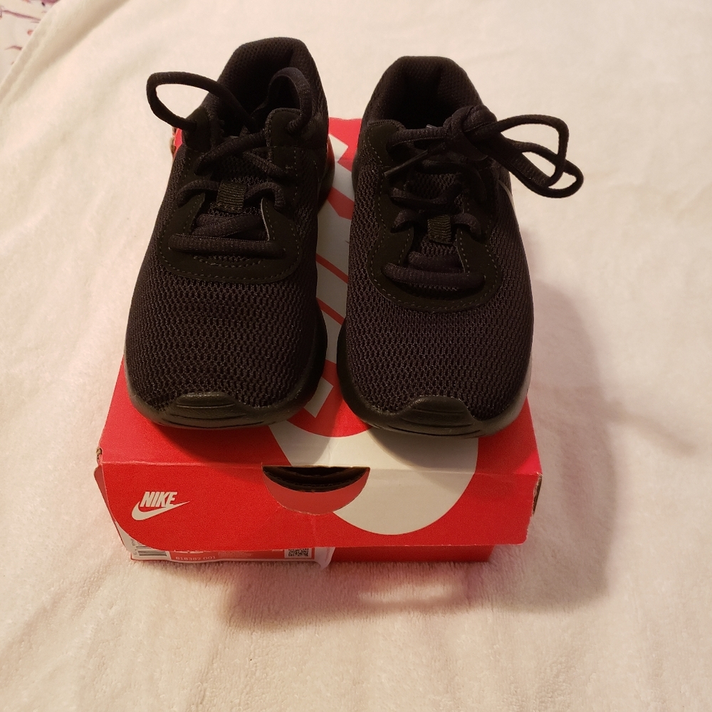 Nike kids sneaker-unisex